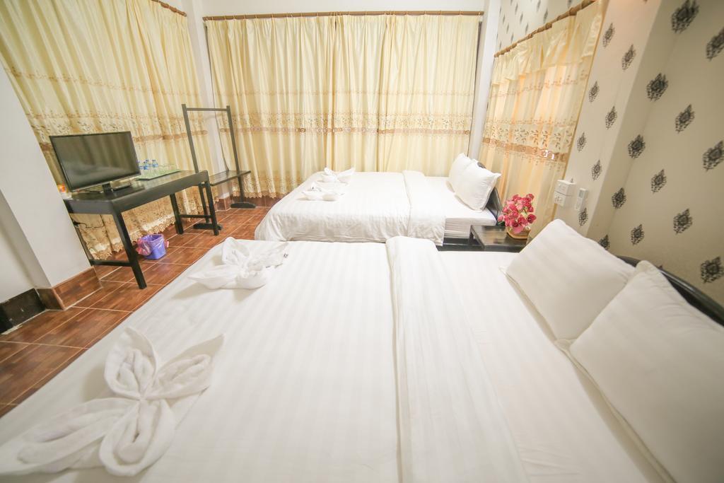Maylay Guesthouse Vang Vieng Dış mekan fotoğraf
