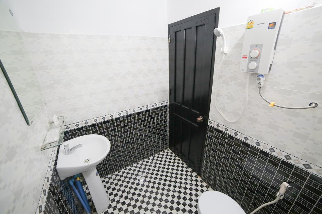 Maylay Guesthouse Vang Vieng Dış mekan fotoğraf