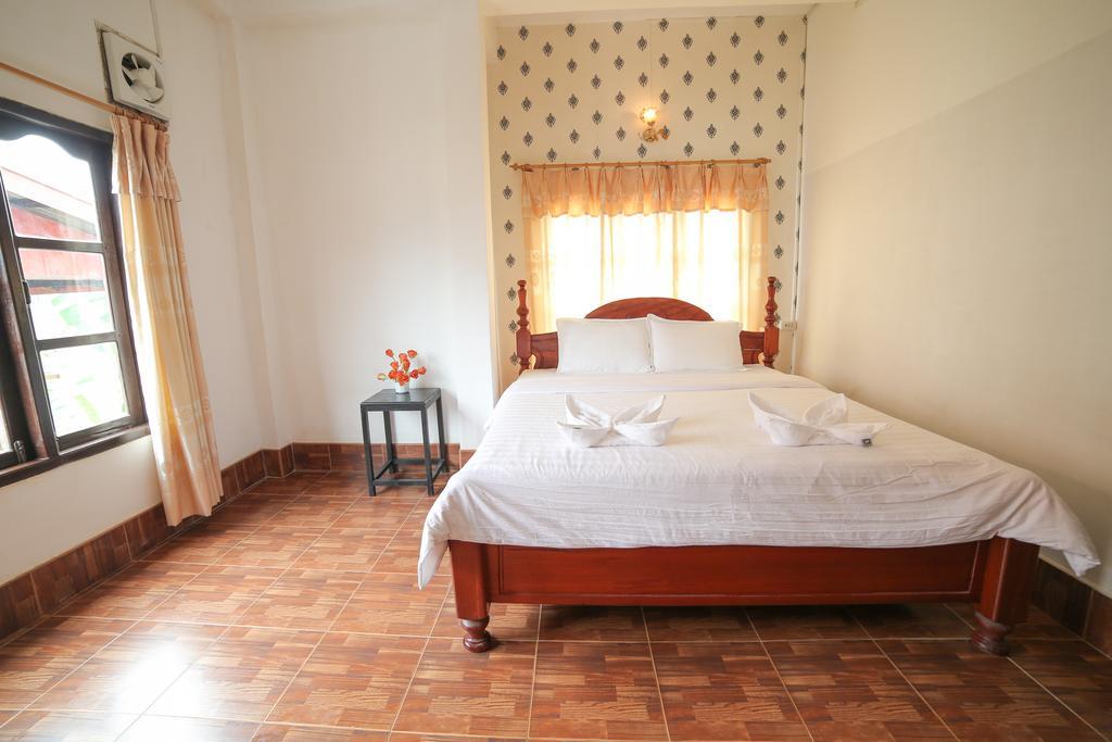 Maylay Guesthouse Vang Vieng Dış mekan fotoğraf