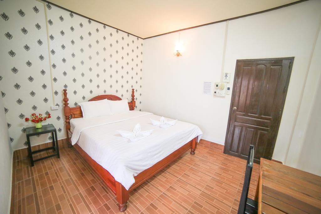 Maylay Guesthouse Vang Vieng Dış mekan fotoğraf